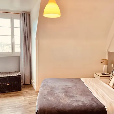 Apartment Vue Sur Port-en-Bessin-Huppain