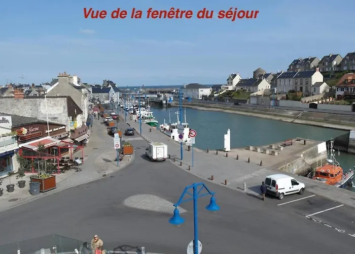 Vue Sur Port-en-Bessin-Huppain